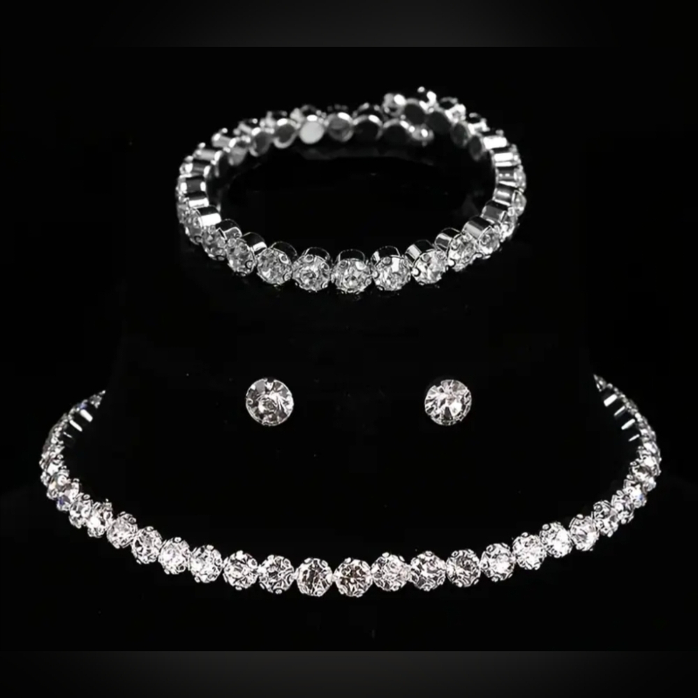 Elegant Crystal Silver 3 Pc Jewelry Set